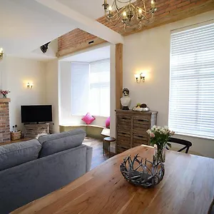 Pippin Lytham Apartment