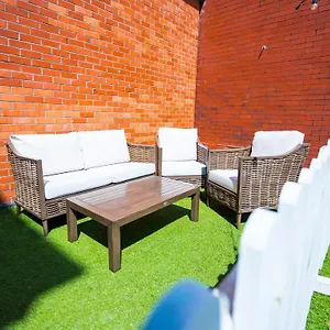 St Annes Apartment