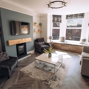 The Dunes, Apartment